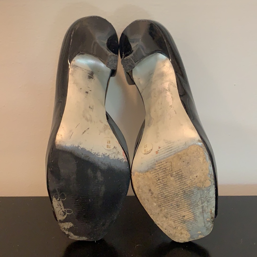 Jessica Simpson Patent Platform Open Toe Pump - Picture 7 of 8